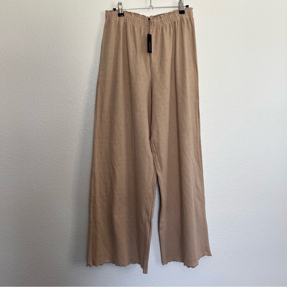 NWT LOUNGE Embossed Loose Straight Leg Pajama Pants Medium - Picture 1 of 4